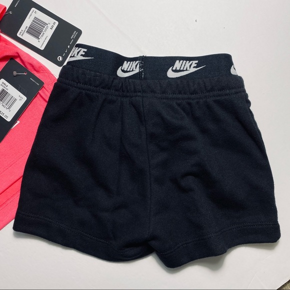 Nike Girls Tee Shirt & High Waist Shorts Set 2T - Picture 10 of 11